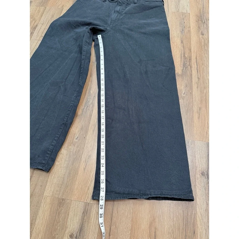 Universal Thread classic flattering